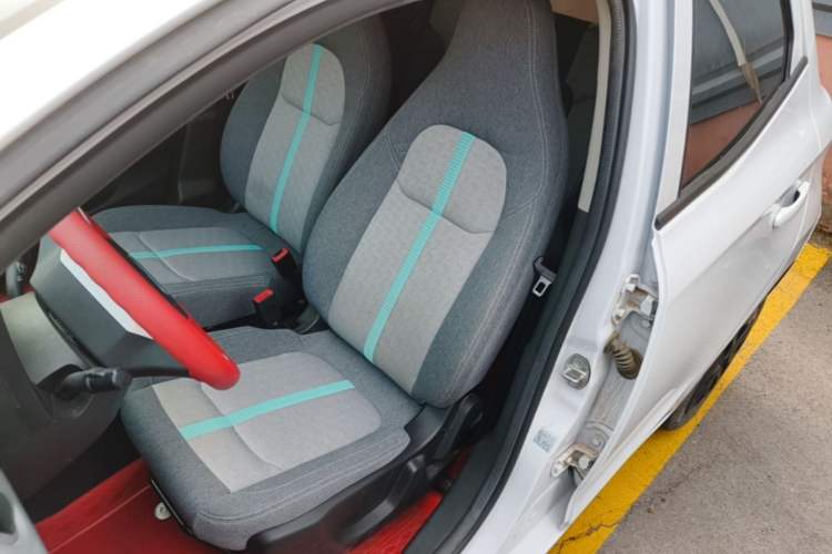 Used JMEV Xiao Qilin 2023 Joyful Edition 201km Comfort Model Left Front Seat