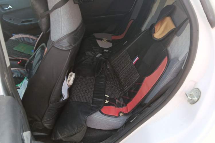 Used JMEV Xiao Qilin 2023 Joyful Edition 201km Comfort Model Left Rear Seat