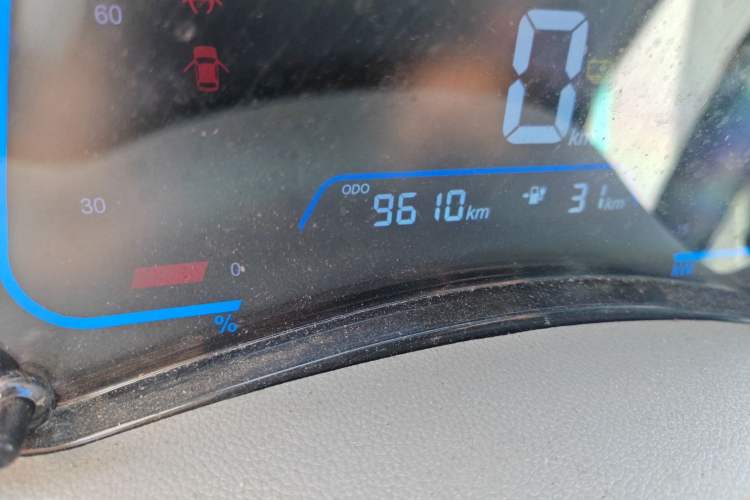 Used JMEV Xiao Qilin 2023 Joyful Edition 201km Luxury Model Odometer Close Up