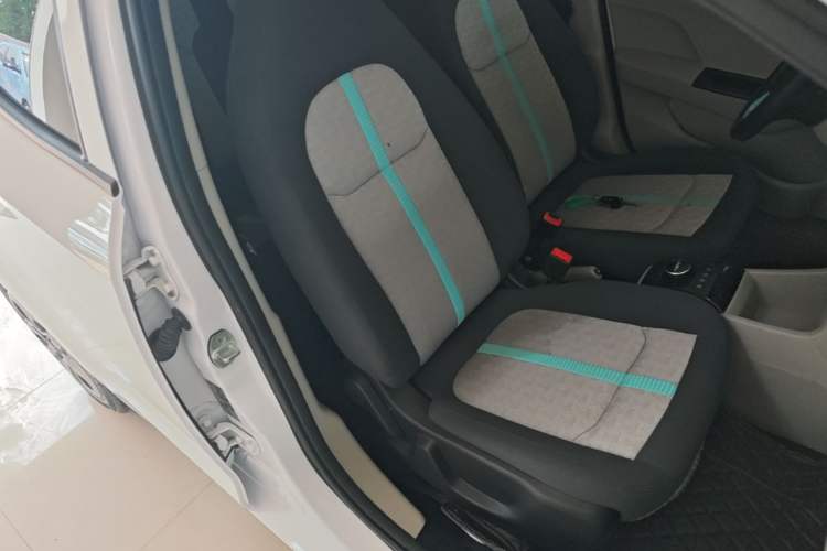 Used JMEV Xiao Qilin 2023 Joyful Edition 201km Comfort Model Right Front Seat