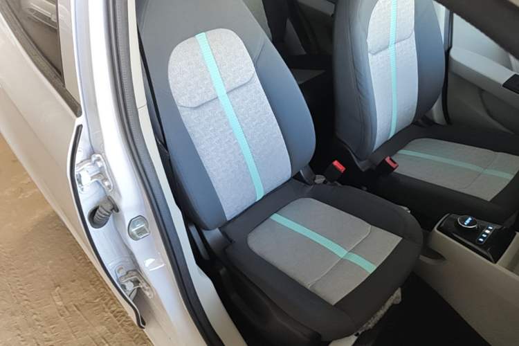 Used JMEV Xiao Qilin 2023 Joyful Edition 201km Comfort Model Right Front Seat