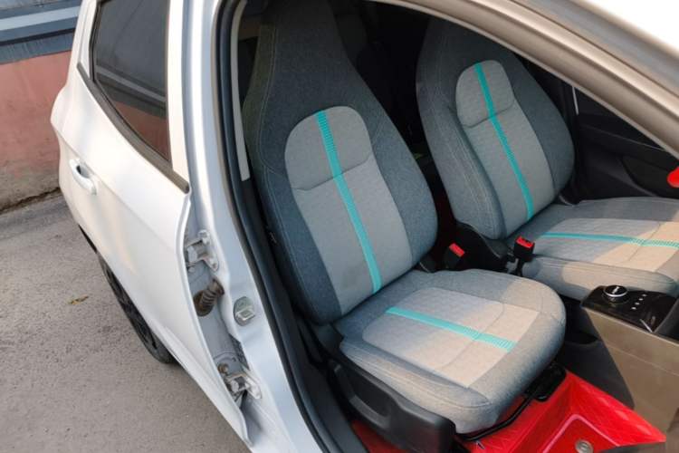 Used JMEV Xiao Qilin 2023 Joyful Edition 201km Comfort Model Right Front Seat