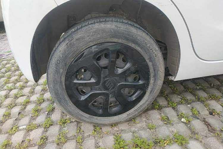 Used JMEV Xiao Qilin 2023 Joyful Edition 201km Comfort Model Right Rear Wheel Hub