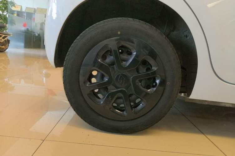 Used JMEV Xiao Qilin 2023 Joyful Edition 201km Comfort Model Right Rear Wheel Hub