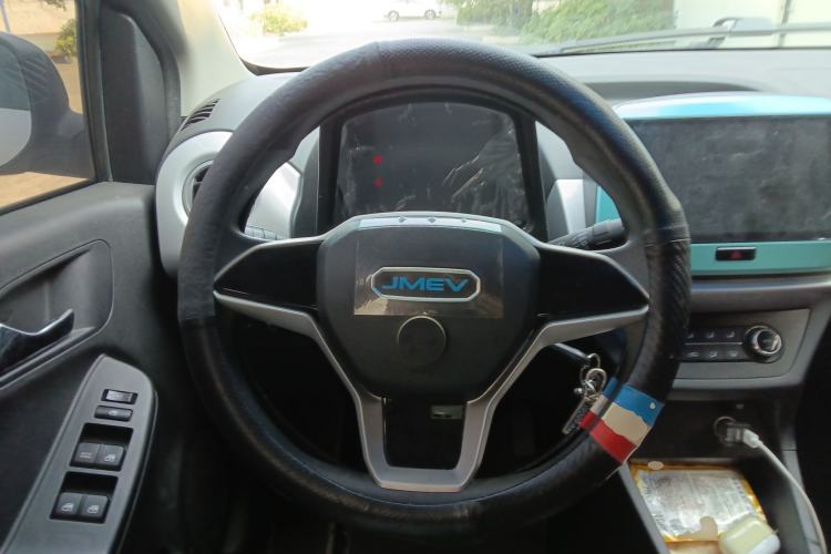 Used JMEV Xiao Qilin 2023 Joyful Edition 201km Comfort Model Steering Wheel