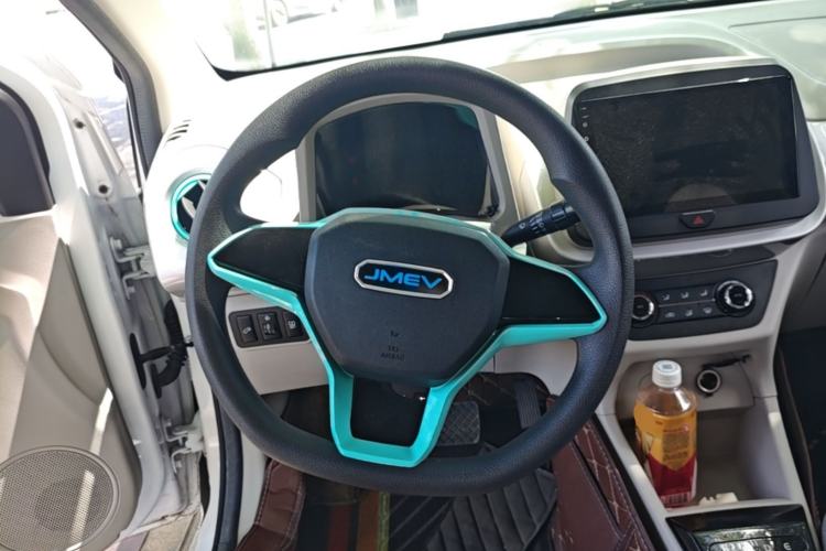 Used JMEV Xiao Qilin 2023 Joyful Edition 201km Luxury Model Steering Wheel