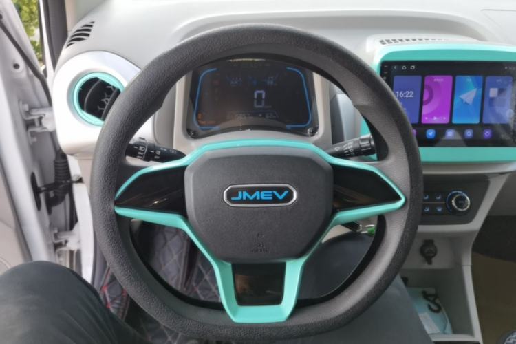 Used JMEV Xiao Qilin 2023 Joyful Edition 201km Comfort Model Steering Wheel
