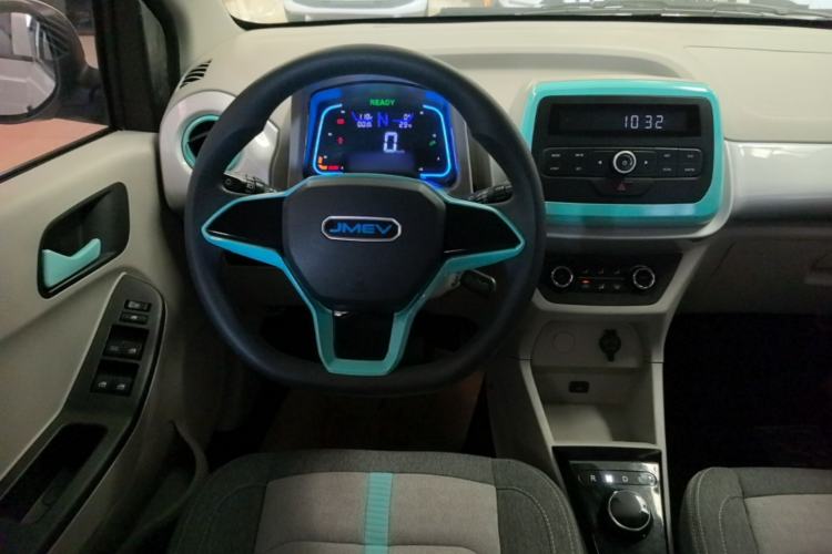 Used JMEV Xiao Qilin 2023 Joyful Edition 201km Comfort Model Steering Wheel