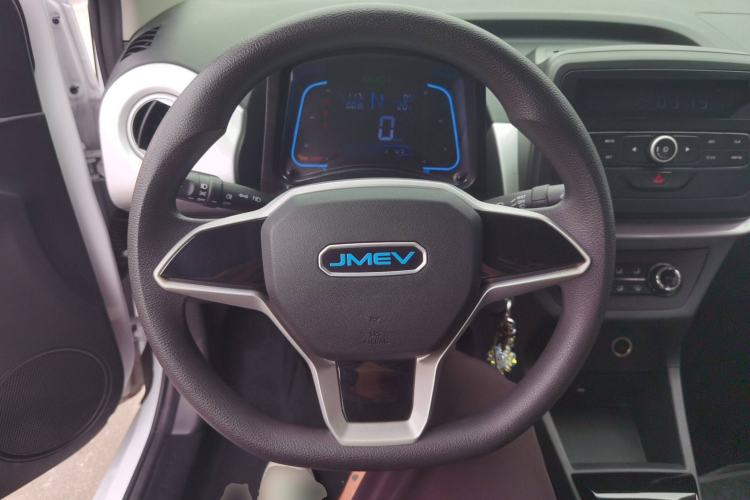 Used JMEV Xiao Qilin 2023 Joyful Edition 201km Comfort Model Steering Wheel