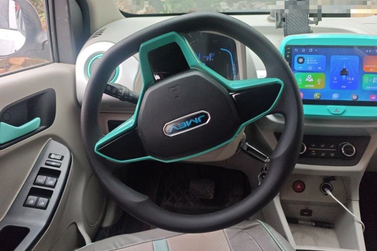 Used JMEV Xiao Qilin 2023 Joyful Edition 201km Comfort Model Steering Wheel