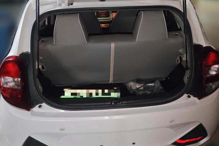 Used JMEV Xiao Qilin 2023 Joyful Edition 201km Comfort Model Trunk