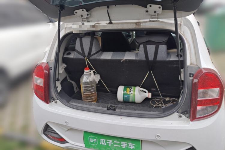 Used JMEV Xiao Qilin 2023 Joyful Edition 201km Comfort Model Trunk