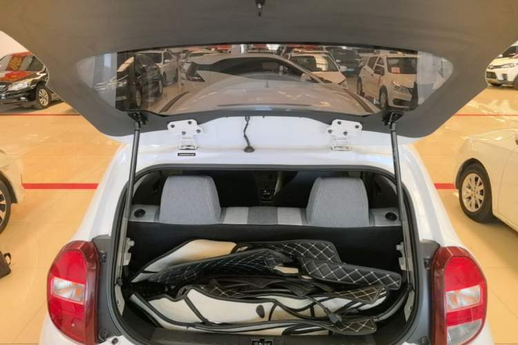 Used JMEV Xiao Qilin 2023 Joyful Edition 201km Comfort Model Trunk