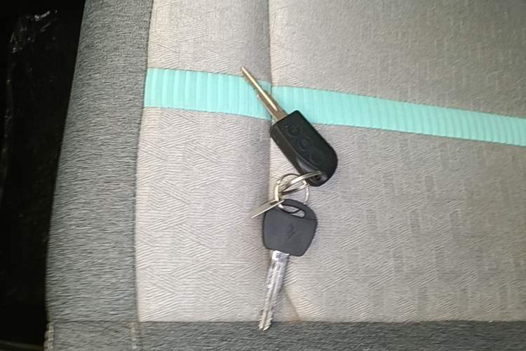 Used JMEV Xiao Qilin 2023 Joyful Edition 201km Comfort Model Vehicle Key