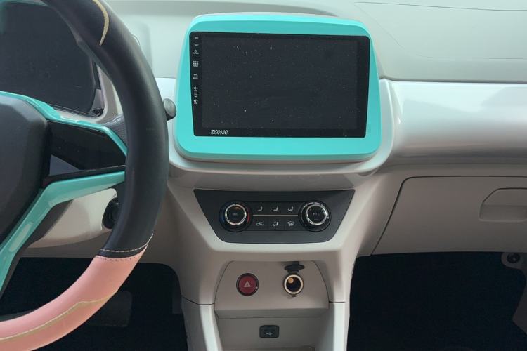 Used JMEV Xiao Qilin 2024 201km Comfort Version Audio And AC Panel