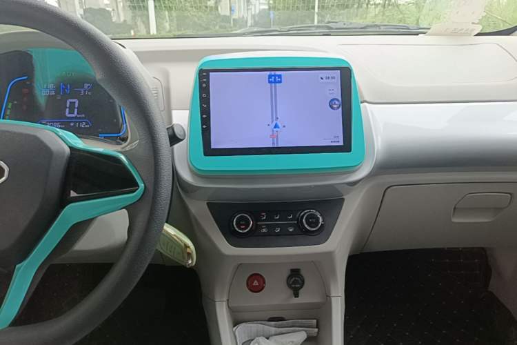 Used JMEV Xiao Qilin 2024 201km Comfort Version Audio And AC Panel