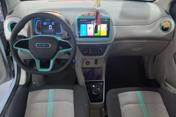 Used JMEV Xiao Qilin 2024 201km Comfort Version Center Console