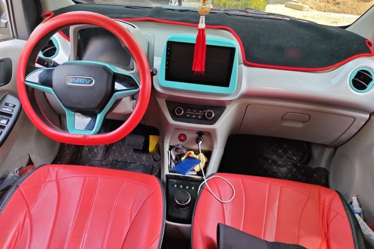 Used JMEV Xiao Qilin 2024 201km Comfort Version Center Console