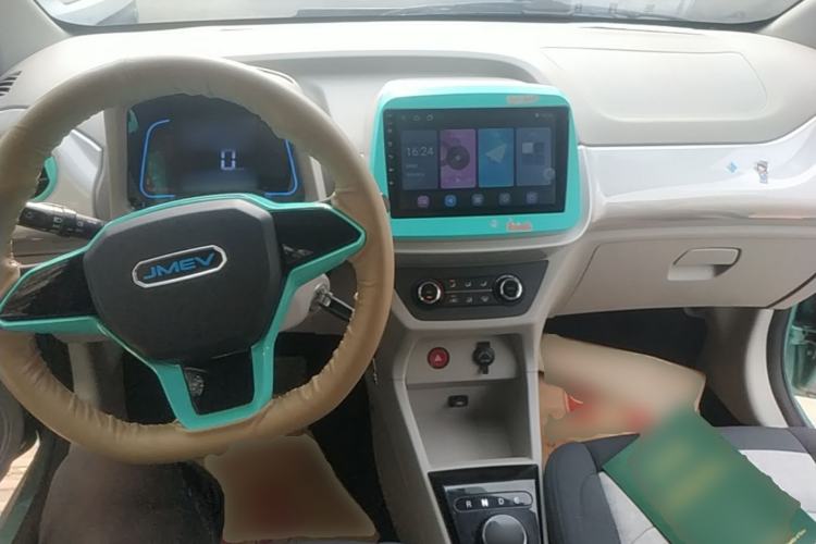 Used JMEV Xiao Qilin 2024 201km Comfort Version Center Console