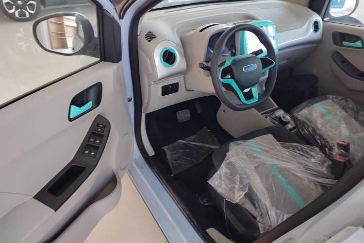 Used JMEV Xiao Qilin 2024 201km Comfort Version Driver Seat