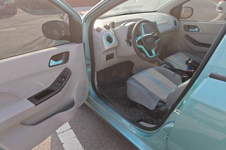 Used JMEV Xiao Qilin 2024 201km Comfort Version Driver Seat