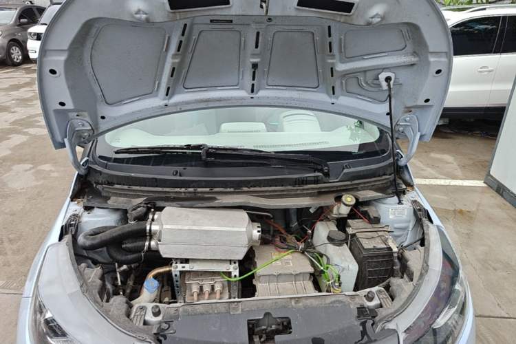 Used JMEV Xiao Qilin 2024 201km Comfort Version Engine Bay