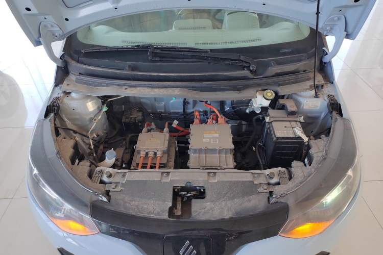 Used JMEV Xiao Qilin 2024 201km Comfort Version Engine Bay