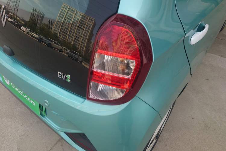 Used JMEV Xiao Qilin 2024 201 km Luxury Version Exterior 3