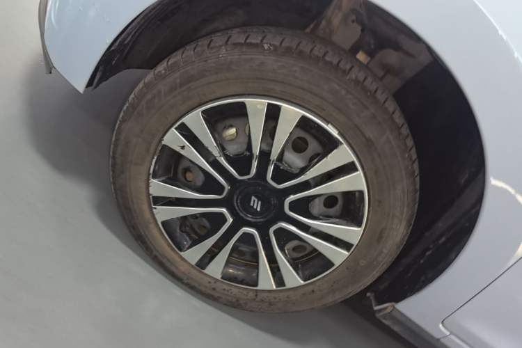Used JMEV Xiao Qilin 2024 201km Comfort Version Exterior 4