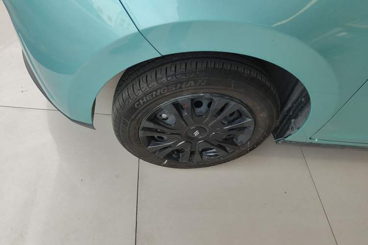 Used JMEV Xiao Qilin 2024 201km Comfort Version Exterior 7