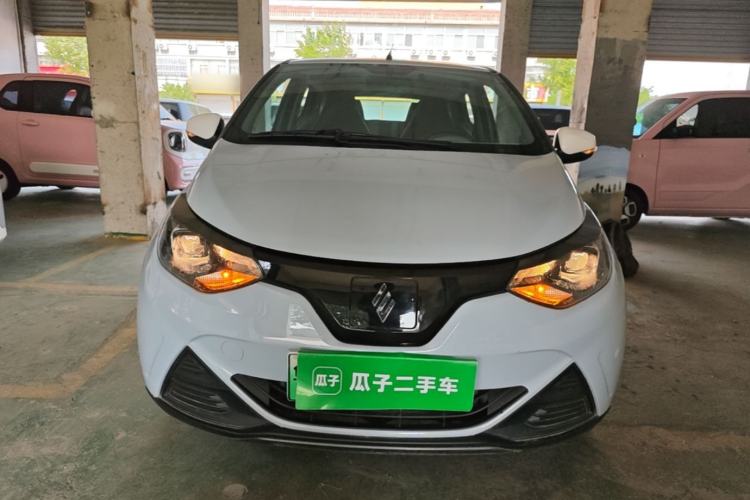 Used JMEV Xiao Qilin 2024 201 km Luxury Version Front