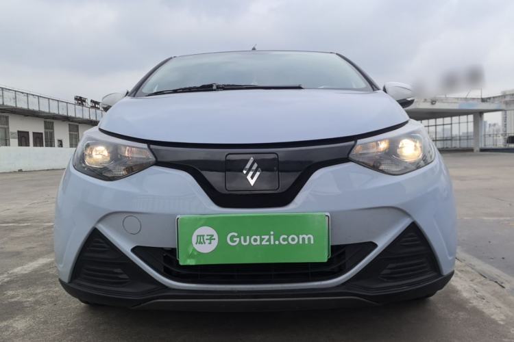 Used JMEV Xiao Qilin 2024 201km Comfort Version Front