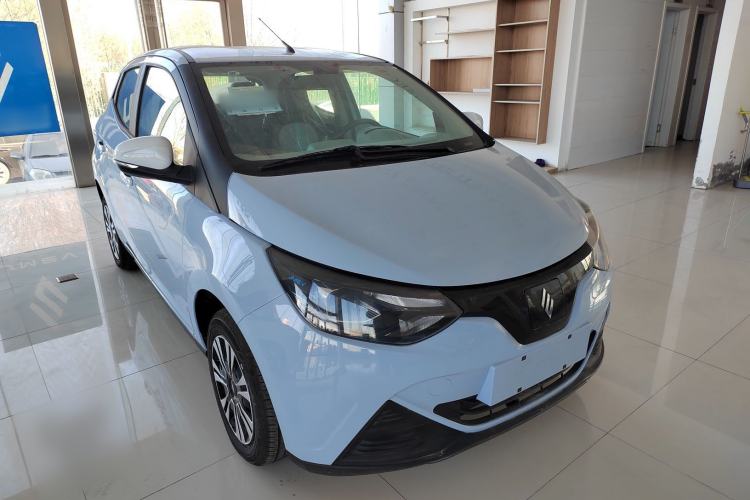 Used JMEV Xiao Qilin 2024 201km Comfort Version Front Right 45 Deg