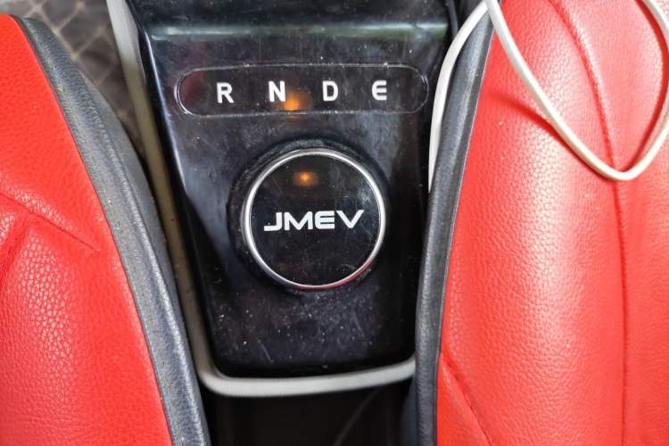 Used JMEV Xiao Qilin 2024 201km Comfort Version Gear Lever