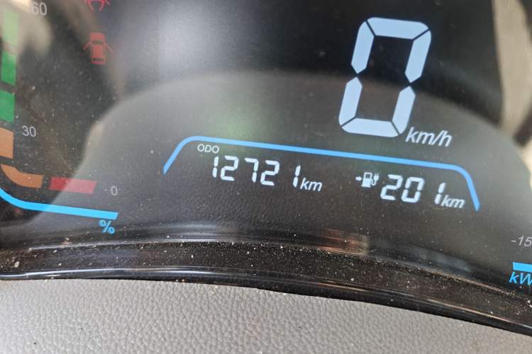 Used JMEV Xiao Qilin 2024 201km Comfort Version Odometer Close Up