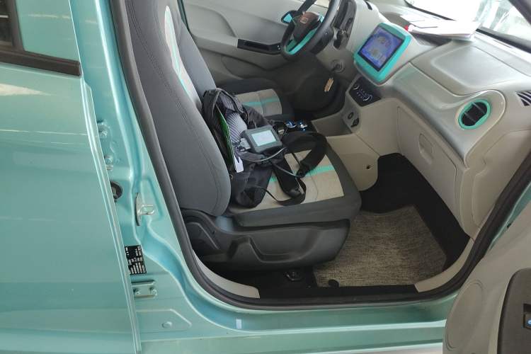 Used JMEV Xiao Qilin 2024 201km Comfort Version Right Front Seat
