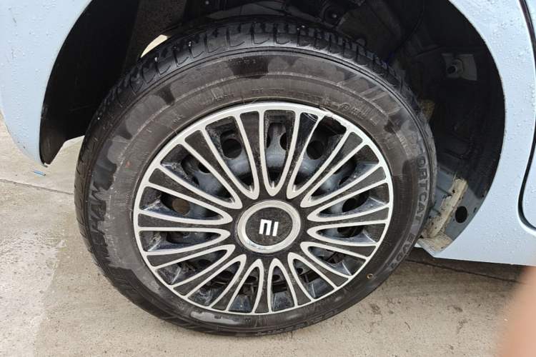 Used JMEV Xiao Qilin 2024 201km Comfort Version Right Rear Wheel Hub
