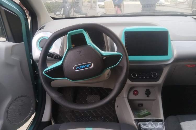 Used JMEV Xiao Qilin 2024 201km Comfort Version Steering Wheel