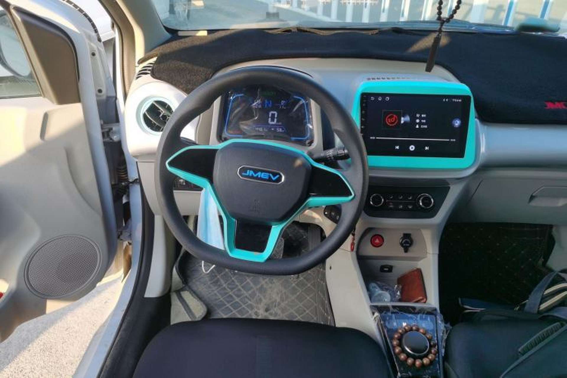 Used JMEV Xiao Qilin 2024 201km Comfort Version Steering Wheel