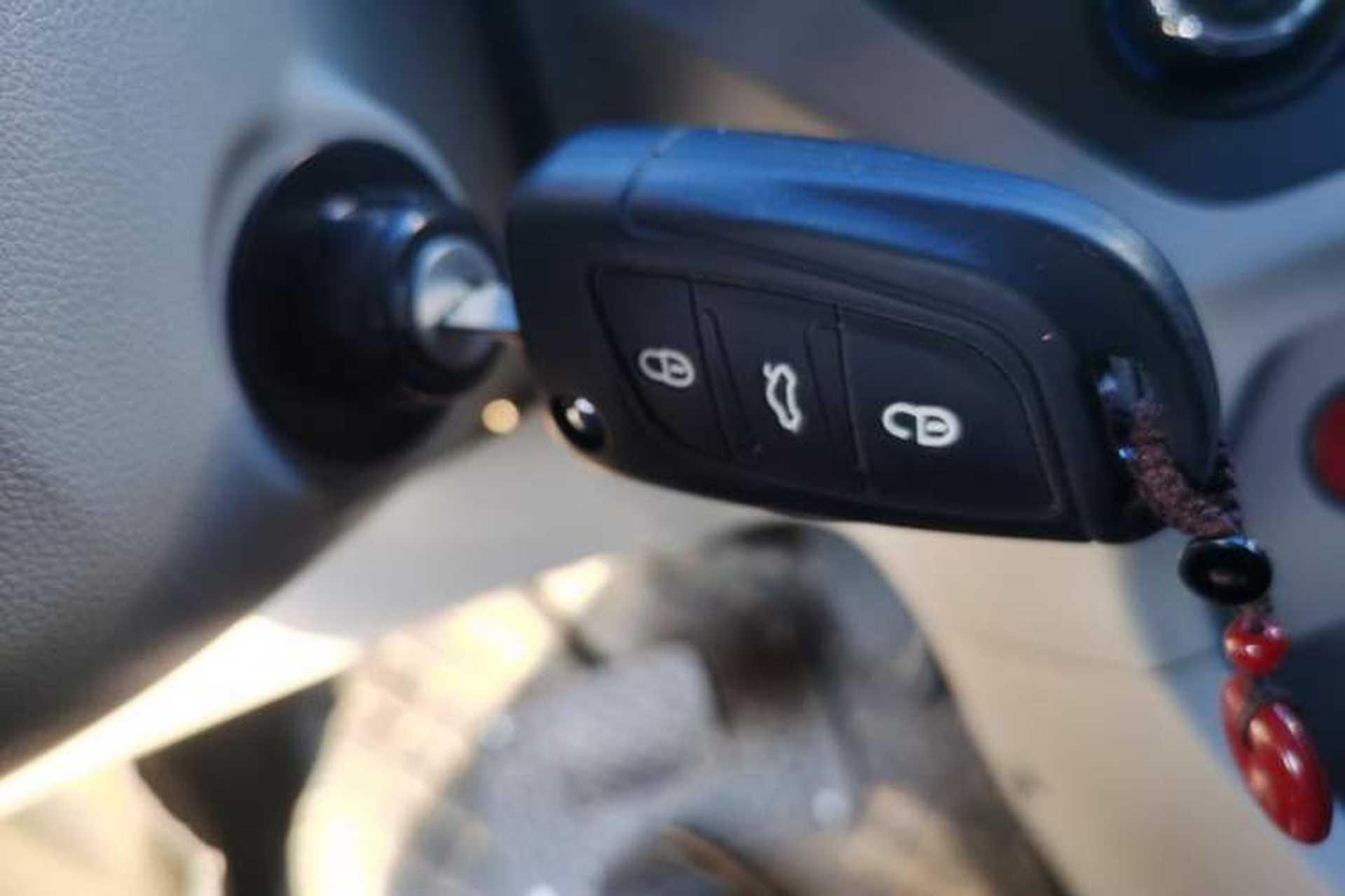 Used JMEV Xiao Qilin 2024 201km Comfort Version Vehicle Key
