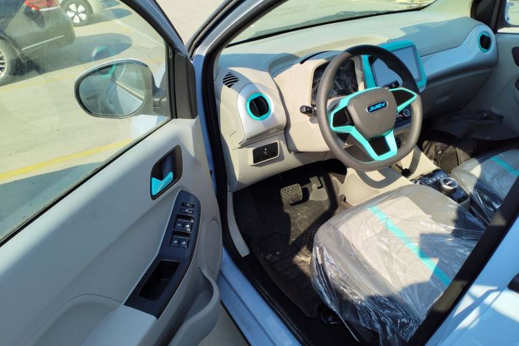 Used JMEV Xiao Qilin 2024 201km Comfort Version Driver Seat