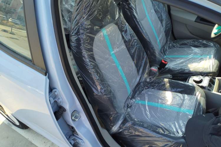 Used JMEV Xiao Qilin 2024 201km Comfort Version Right Front Seat