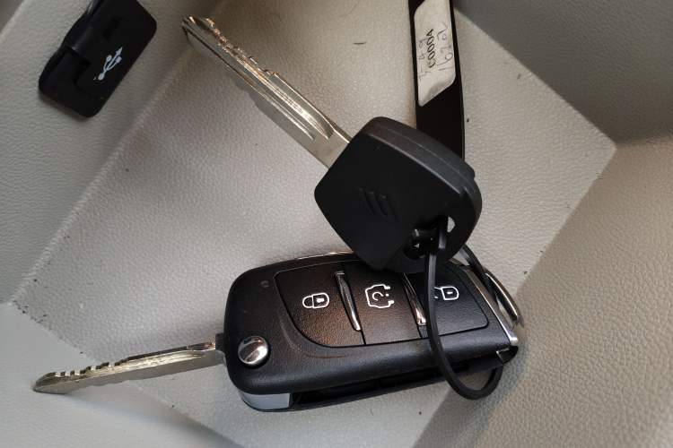 Used JMEV Xiao Qilin 2024 201km Comfort Version Vehicle Key