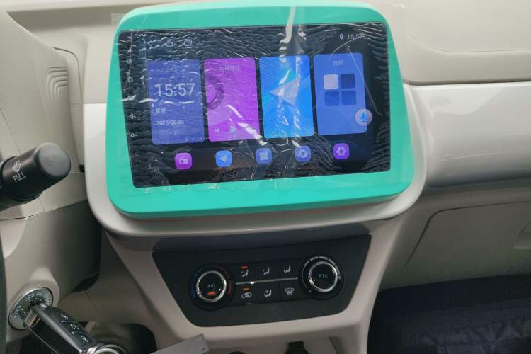 Used JMEV Xiao Qilin 2024 201km Comfort Version Audio And AC Panel