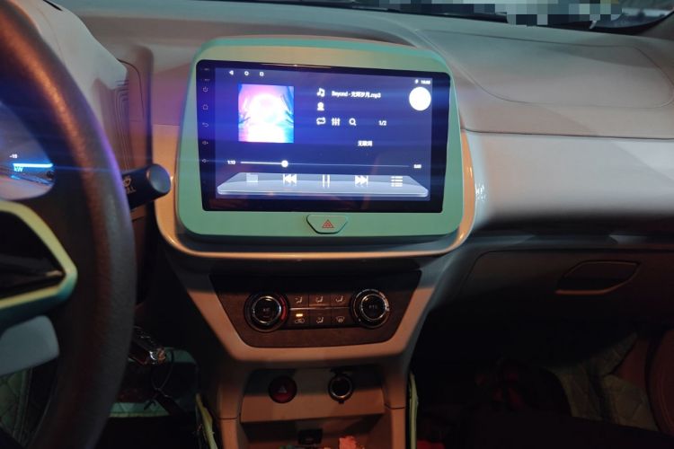 Used JMEV Xiao Qilin 2024 201km Comfort Version Audio And AC Panel