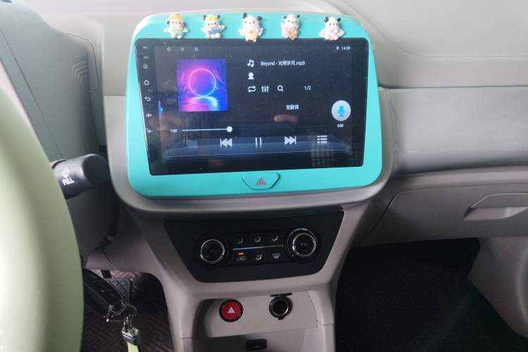 Used JMEV Xiao Qilin 2024 201km Comfort Version Audio And AC Panel