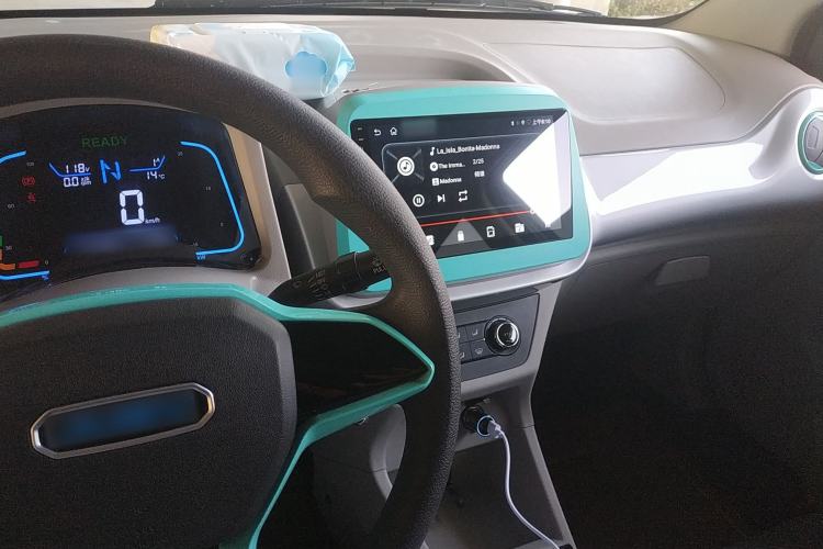 Used JMEV Xiao Qilin 2024 201km Comfort Version Center Console