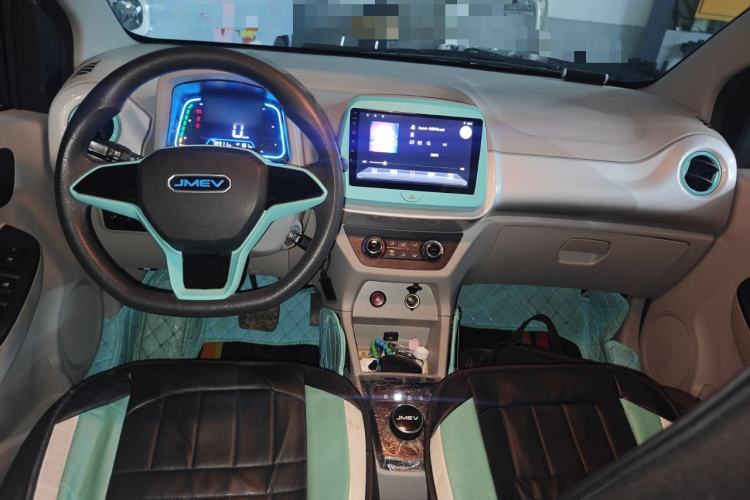 Used JMEV Xiao Qilin 2024 201km Comfort Version Center Console