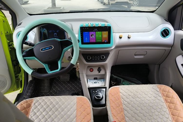Used JMEV Xiao Qilin 2024 201km Comfort Version Center Console