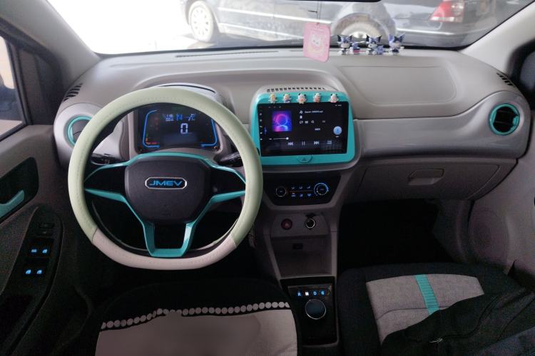 Used JMEV Xiao Qilin 2024 201km Comfort Version Center Console
